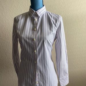 Women's Banana Republic Riley Long Sleeve shirt.